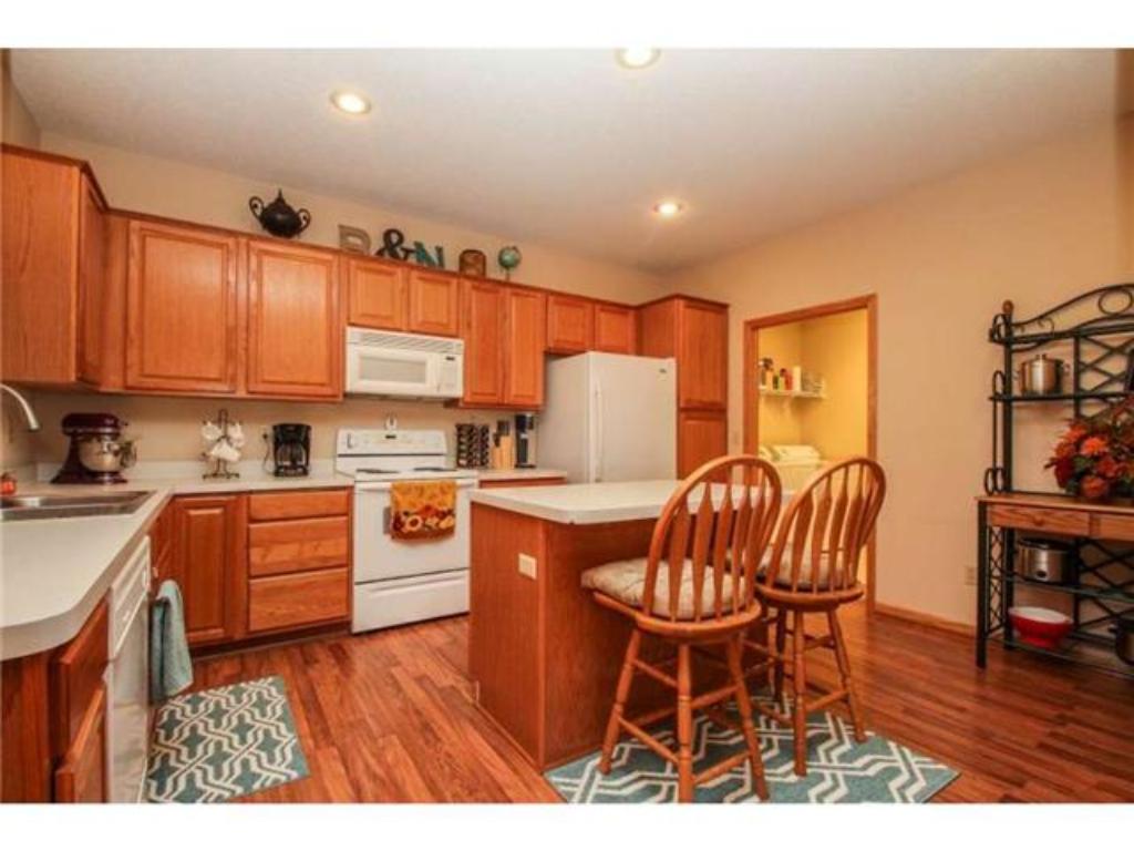 1996 111th Ct NE
