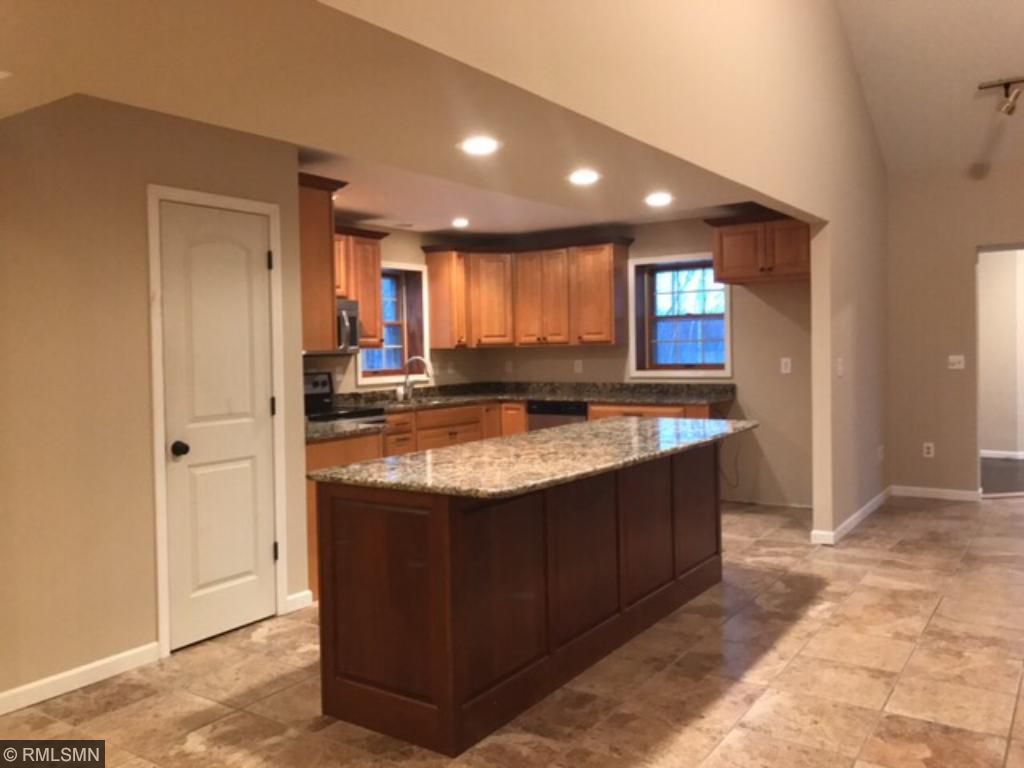 33107 Chippewa Dr