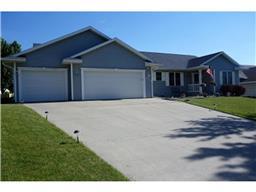 1047 Sakatah Ct