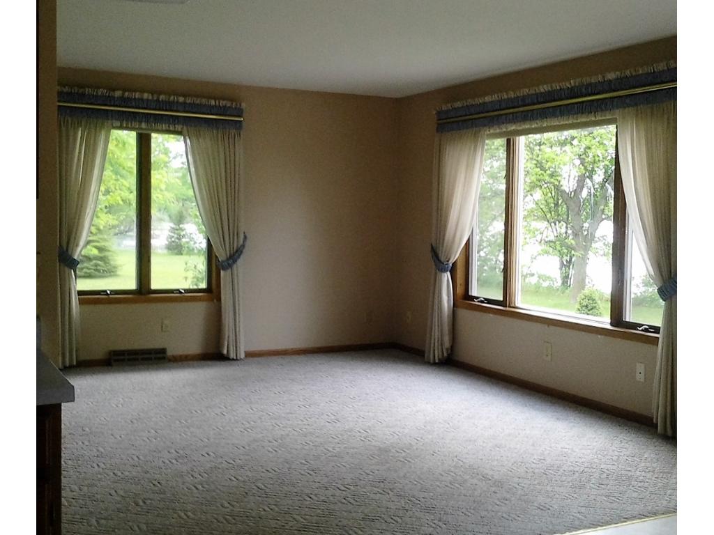 For Sale: 156 Shoreview Dr Cottonwood, MN 56229