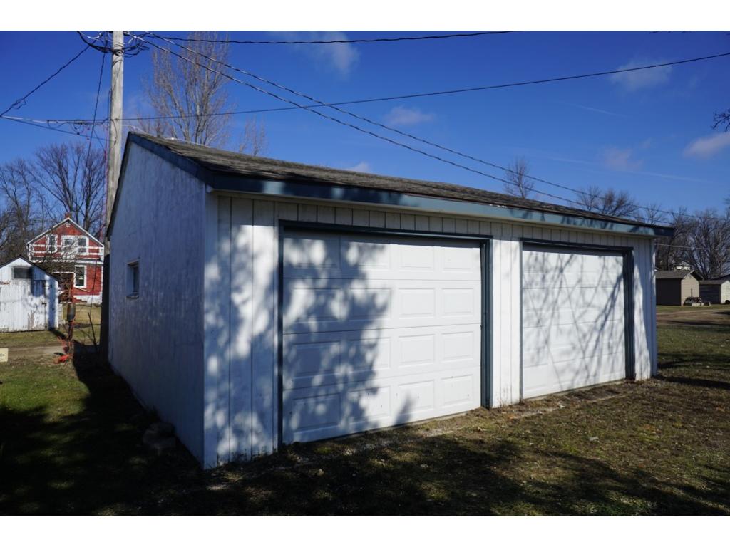 331 3rd Ave N