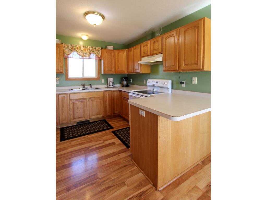 9937 Ravenswood Rd