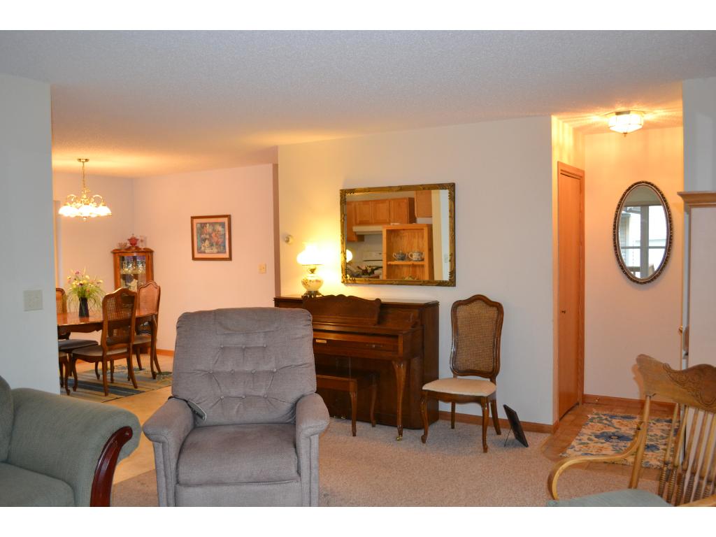 36732 Tamarack Rd