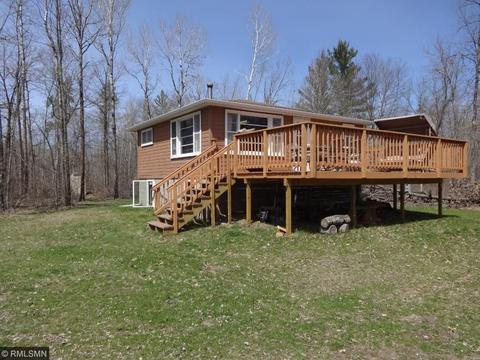 1574 W Goose Lake Trl NW