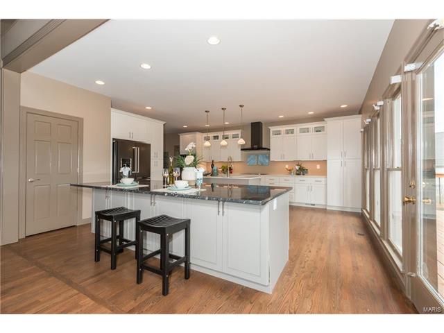1 Crownhill Ln