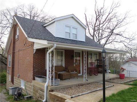106 Laura Dr