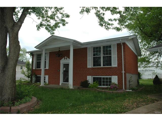3241 Bayvue Arnold, MO 63010
