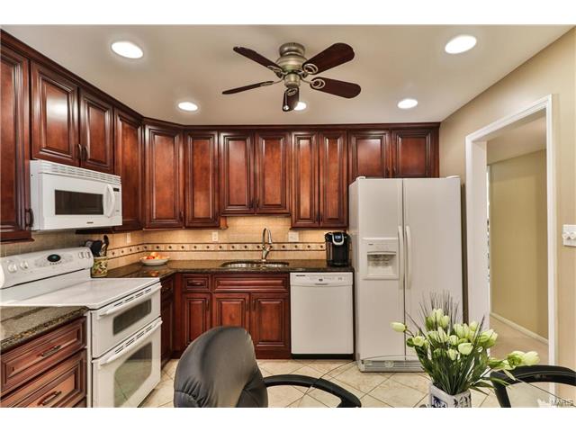 324 Holloway Ridge Ct