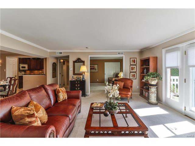 324 Holloway Ridge Ct