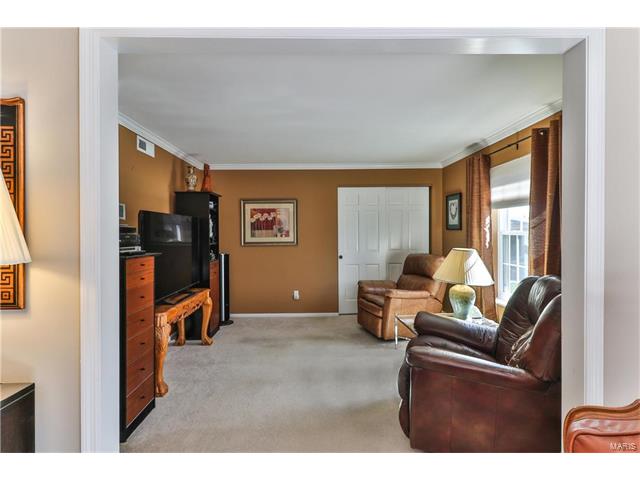 324 Holloway Ridge Ct