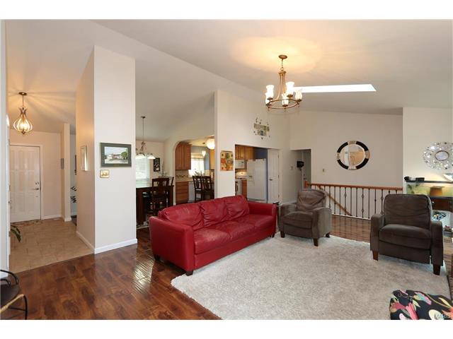 For Sale: 16463 Fullerton Meadows Dr Ballwin, MO 63011