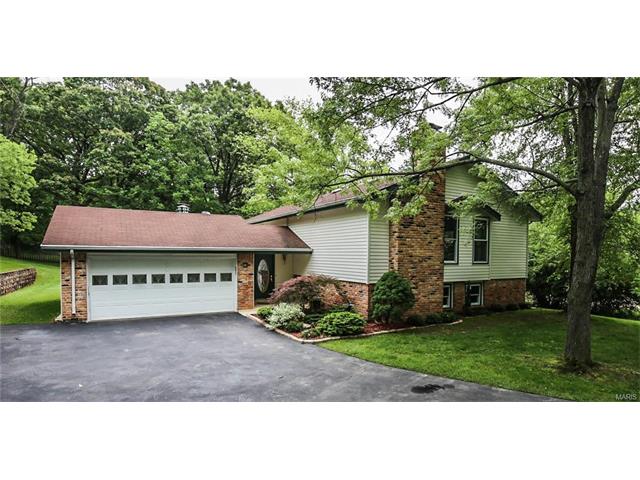 For Sale: 624 Henry Ave Ballwin, MO 63011