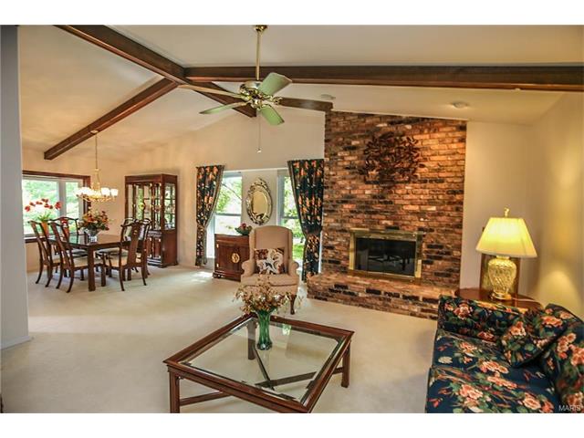For Sale: 624 Henry Ave Ballwin, MO 63011