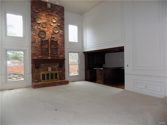 710 Willow Spring Hill Ct