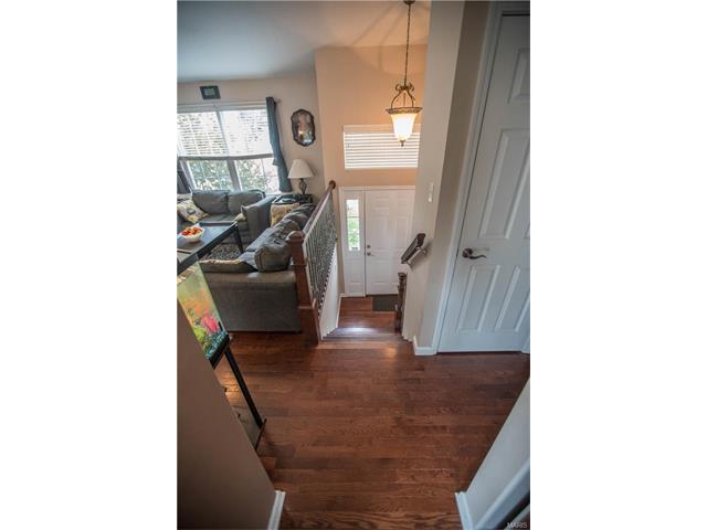 207 Lexington Ct