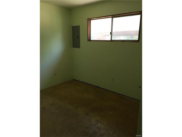 For Sale: 14109 Spring Dr De Soto, MO 63020