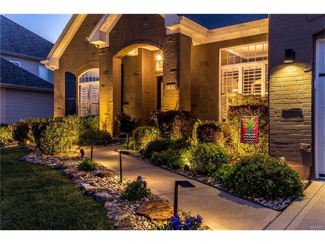 For Sale: 731 Castle Tower Dr Ballwin, MO 63021