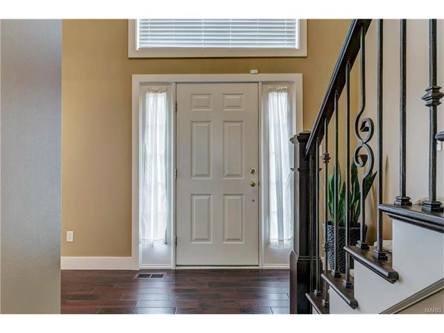 For Sale: 511 Westonridge Ballwin, MO 63021