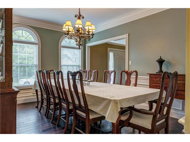 For Sale: 511 Westonridge Ballwin, MO 63021