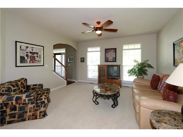 For Sale: 1116 Dogwood Ln Ballwin, MO 63021