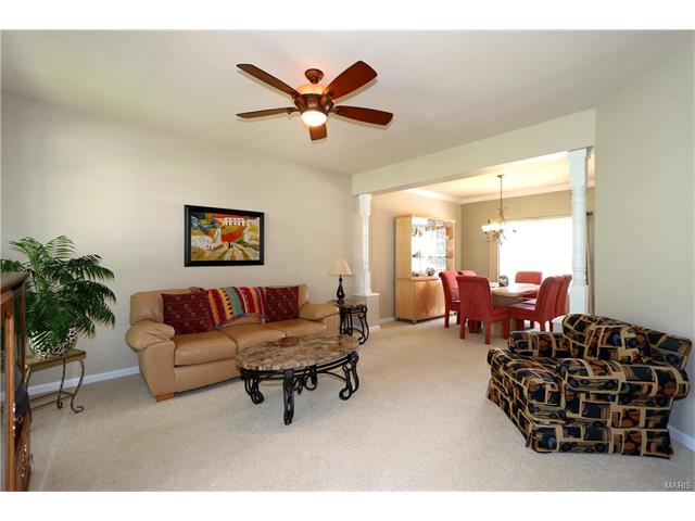 For Sale: 1116 Dogwood Ln Ballwin, MO 63021