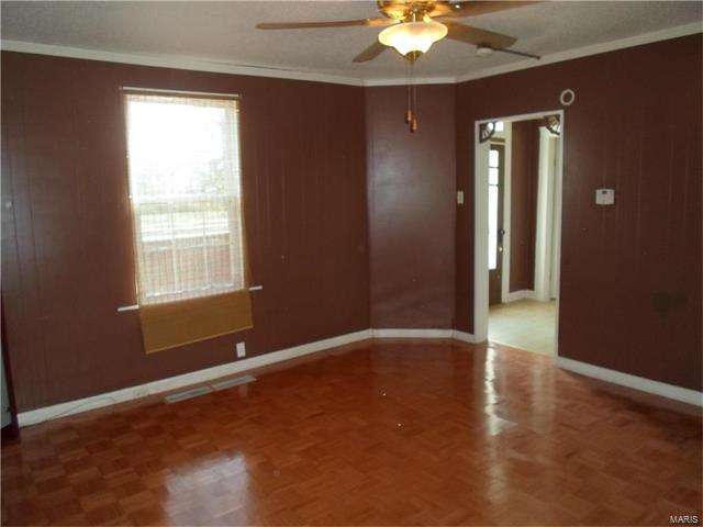 911 Gravois Rd