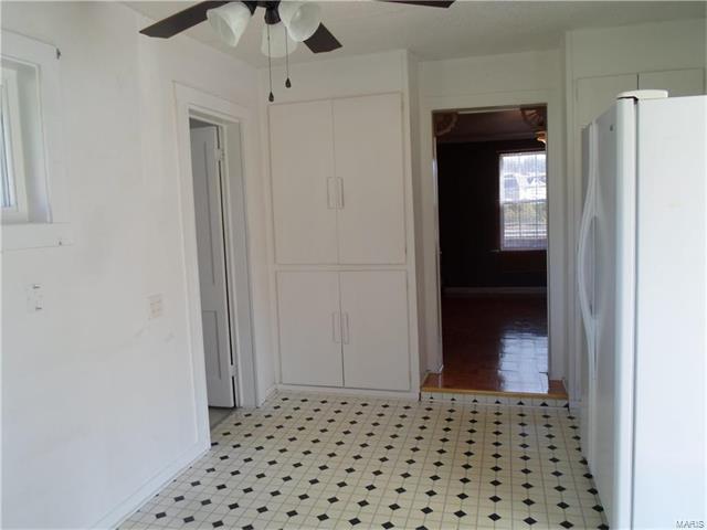 911 Gravois Rd