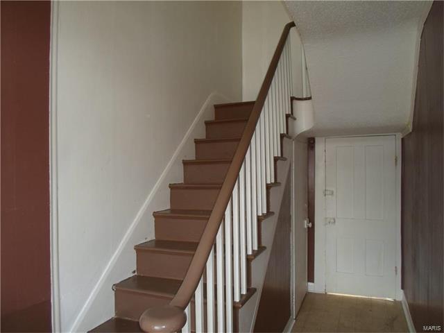 911 Gravois Rd