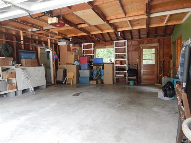 For Sale: Undisclosed Fenton, MO 63026