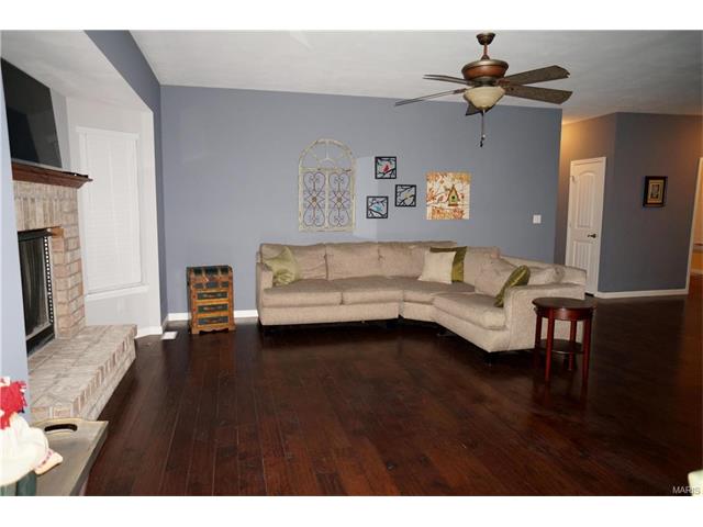 237 Sutherland Falls Ct
