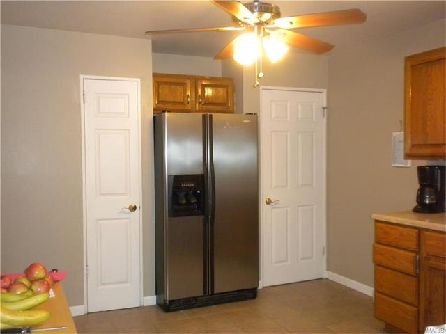 For Sale: 1245 Bellarmine Ln Florissant, MO 63031