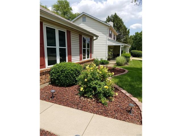 For Sale: 112 Dawnridge Hazelwood, MO 63042