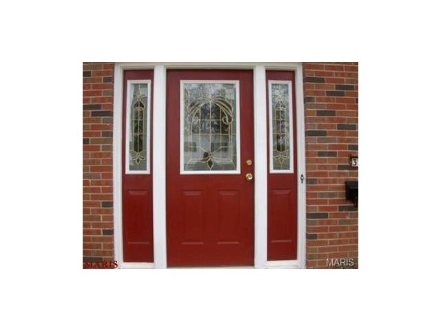 For Sale: 3230 Bristol Hall Dr Bridgeton, MO 63044