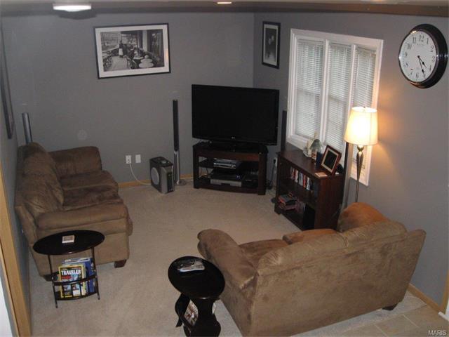 For Sale: 3230 Bristol Hall Dr Bridgeton, MO 63044