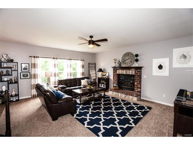 2667 Breakwater Dr Imperial, MO 63052