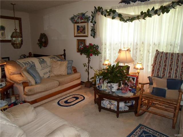 For Sale: 5219 Darkmoor Ln Imperial, MO 63052