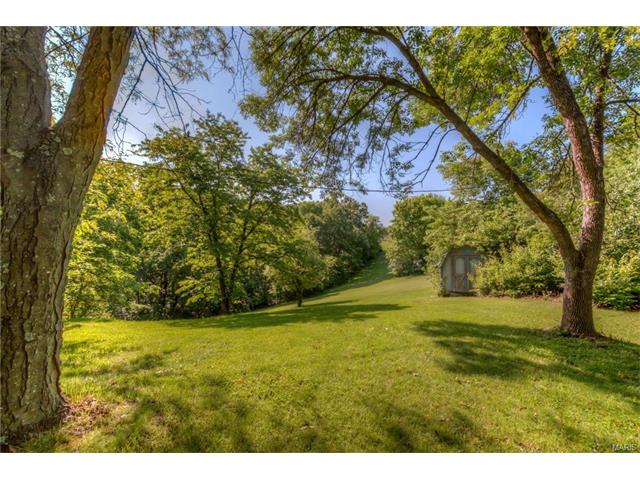 For Sale: 3590 Bassett Rd Pacific, MO 63069