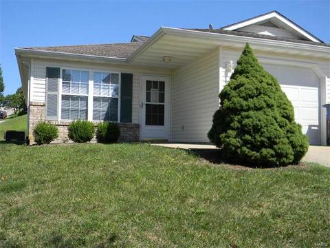 624 N Service Rd