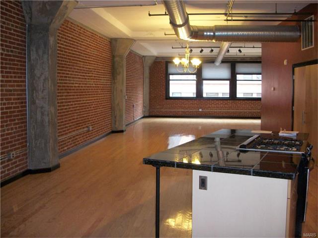 1619 Washington Ave #405