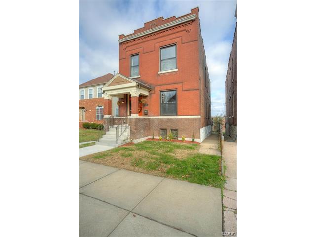 3027 Saint Vincent Ave