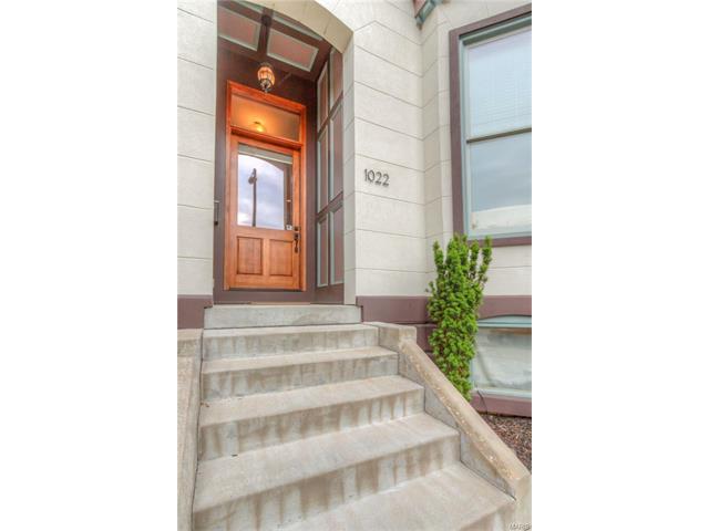 For Sale: 1022 Mississippi Ave Saint Louis, MO 63104