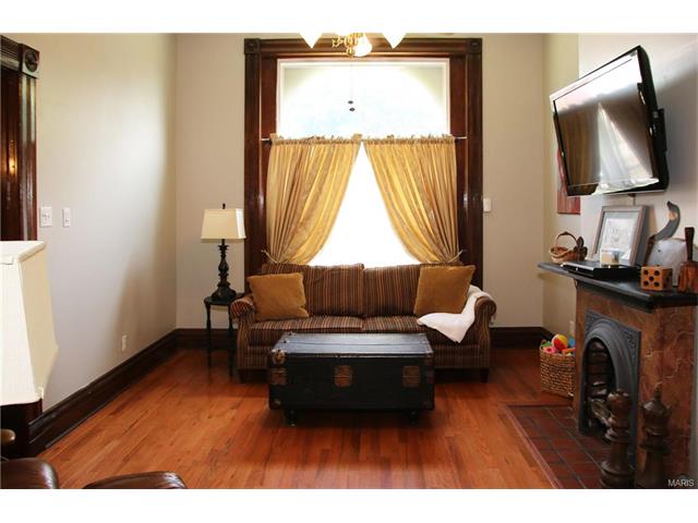 For Sale: 1834 Victor Saint Louis, MO 63104
