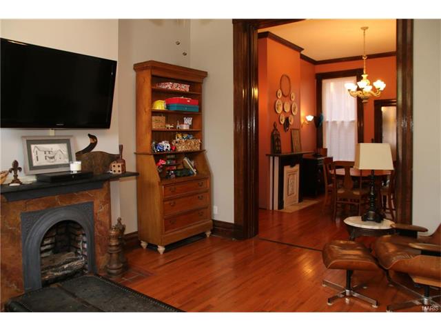 For Sale: 1834 Victor Saint Louis, MO 63104