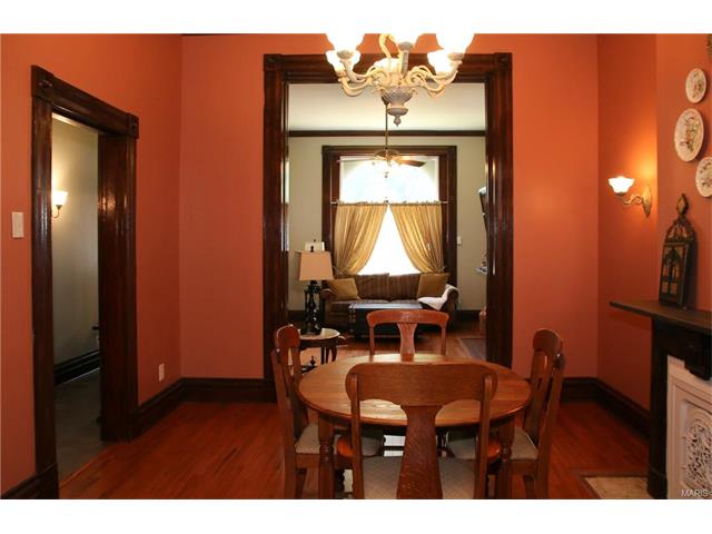 For Sale: 1834 Victor Saint Louis, MO 63104