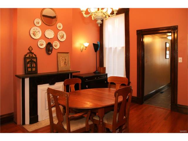 For Sale: 1834 Victor Saint Louis, MO 63104