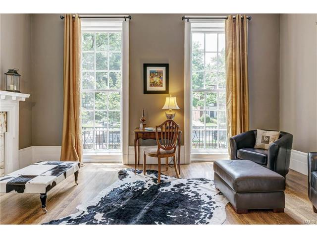 For Sale: 5251 Westminster Pl Saint Louis, MO 63108