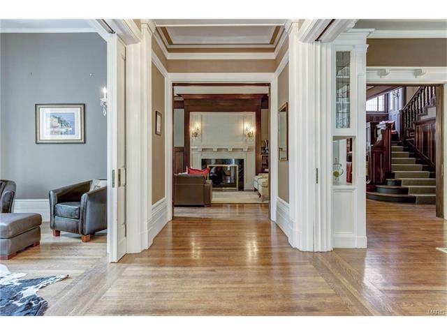 For Sale: 5251 Westminster Pl Saint Louis, MO 63108