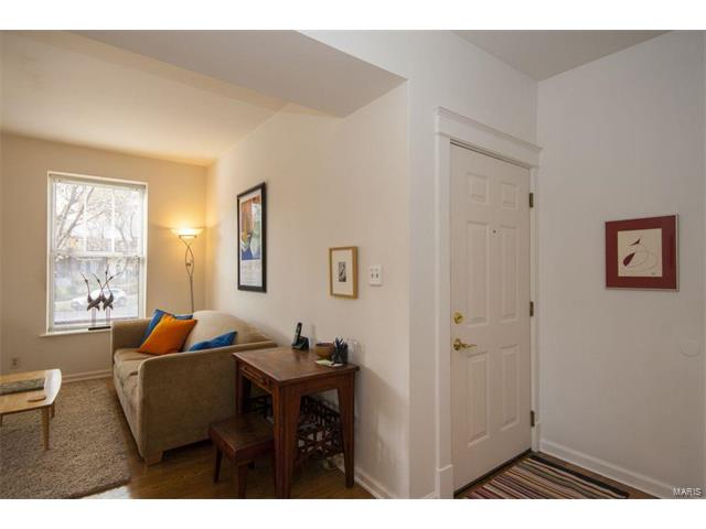 5817 Nina Pl #1E