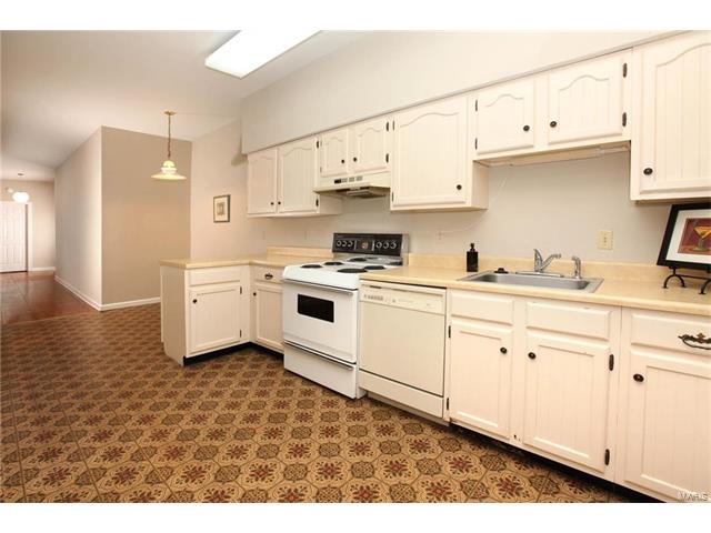 5547 Waterman Blvd #1E