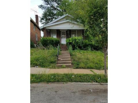 3712 Neosho St